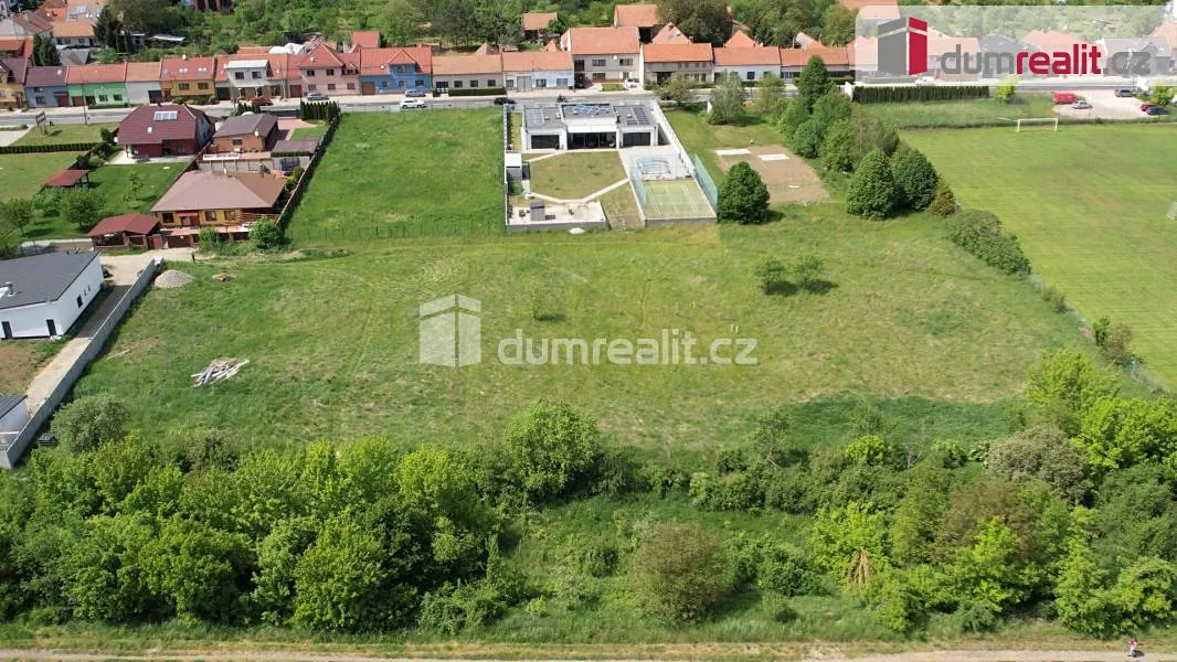 Prodej stavebního pozemku 1155 m²